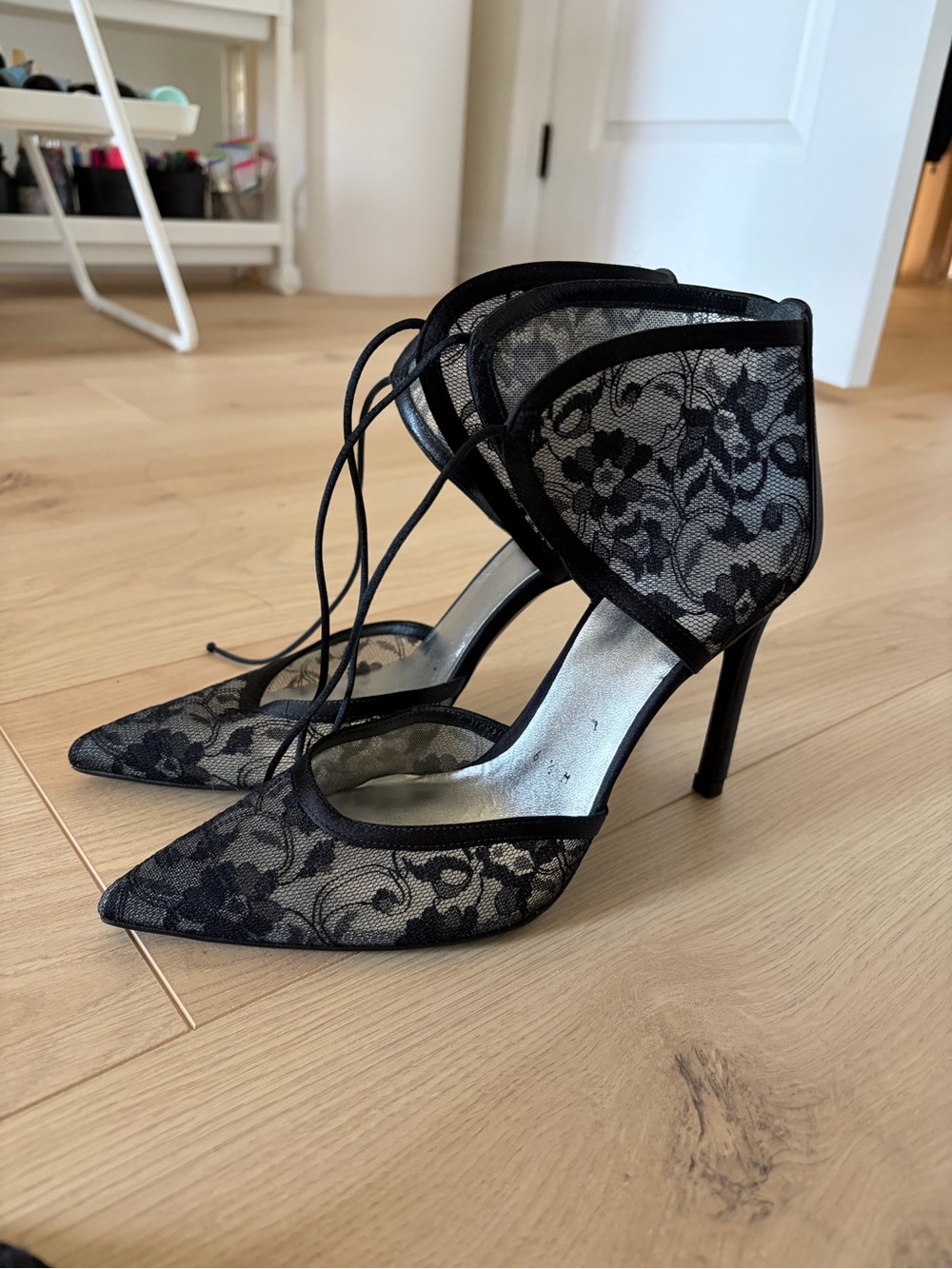 Stuart Weitzman Black Lace Pointed-Toe Lace-Up Stilettos